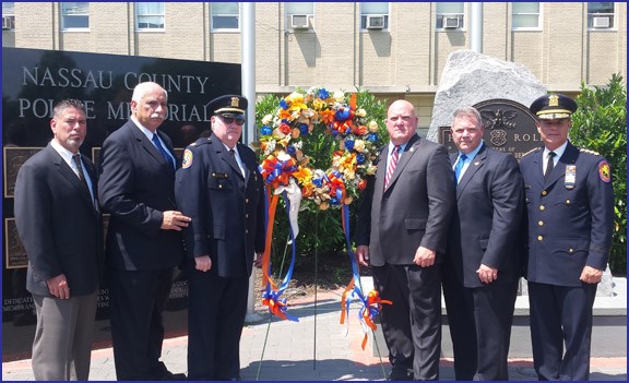 HONORS BATON ROUGE POLICE OFFICERS